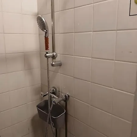 La Petite Maison Avec Patio Dans La Cour * Aubervilliers