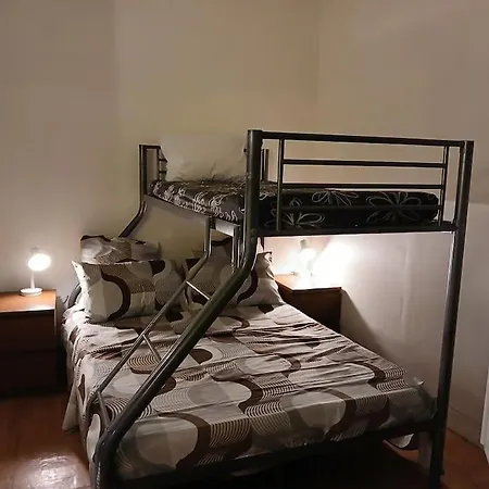 La Petite Maison Avec Patio Dans La Cour Feriehus *