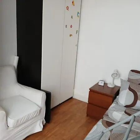 بيت للعطل Maisonnette Proche De Paris أوبارفيلييه