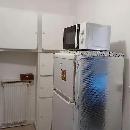 La Petite Maison Avec Patio Dans La Cour *